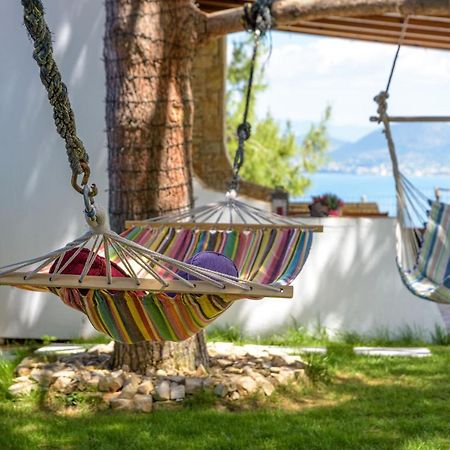 Crystal Beach Villa Халкис Екстериор снимка