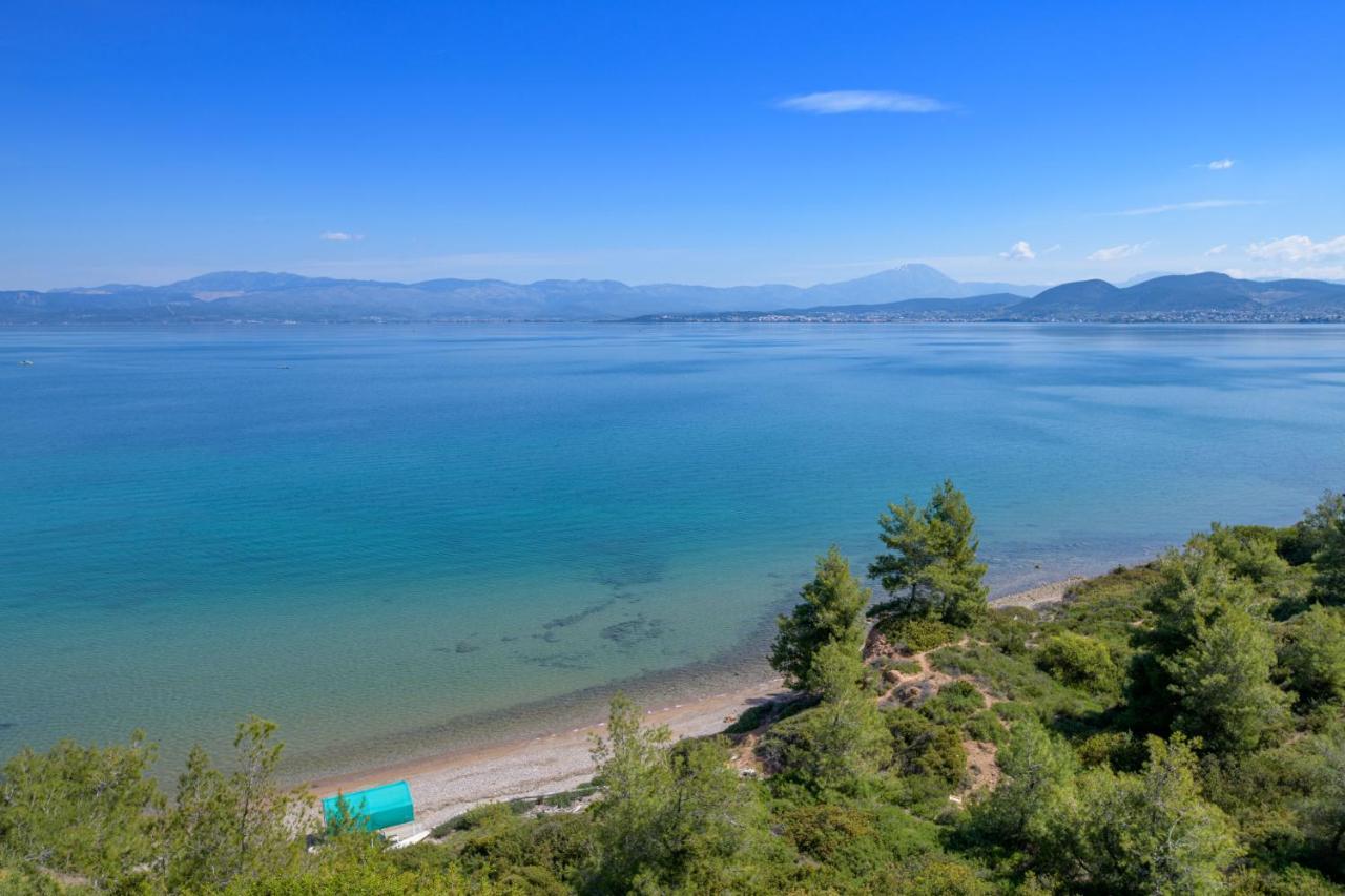 Crystal Beach Villa Халкис Екстериор снимка
