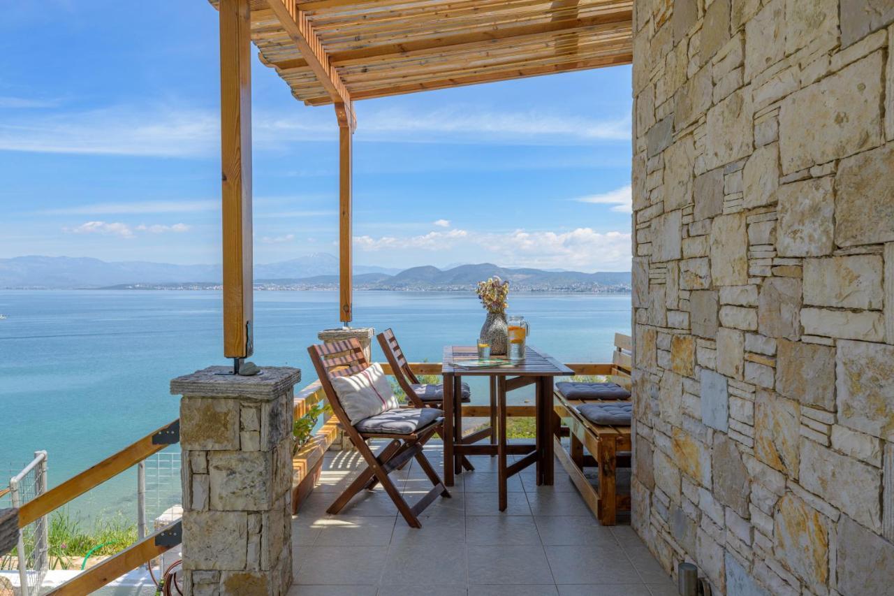 Crystal Beach Villa Халкис Екстериор снимка