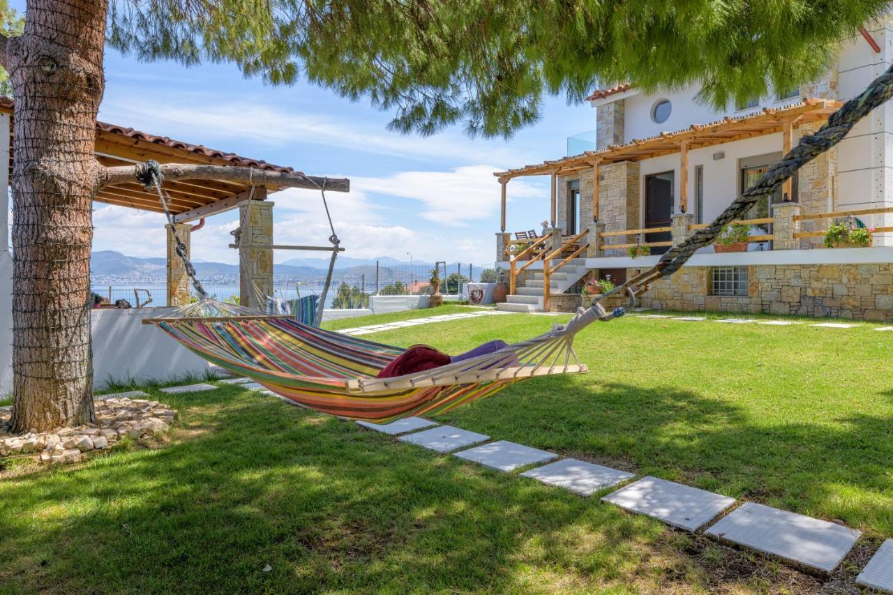 Crystal Beach Villa Халкис Екстериор снимка