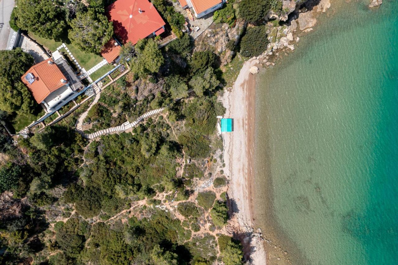 Crystal Beach Villa Халкис Екстериор снимка